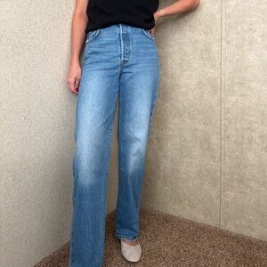 Levi’s Ribcage Straight Ankle